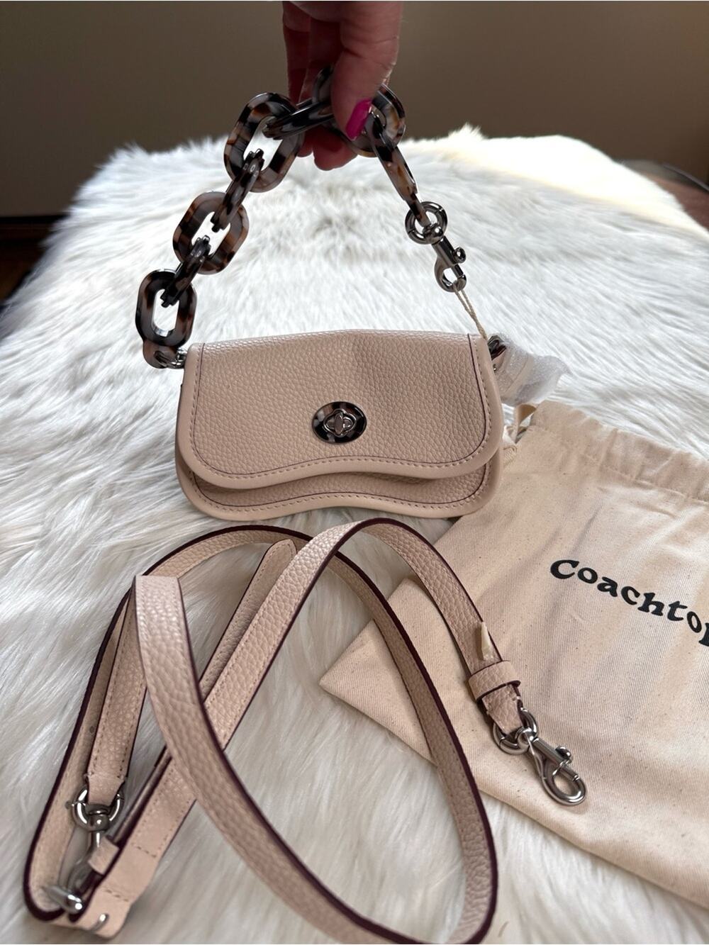Coach Coachtopia Cloud White Leather Mini Wavy Dinky Bag